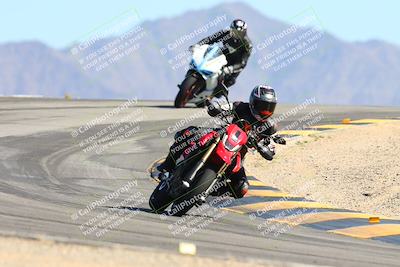 media/Oct-21-2024-Moto Forza (Mon) [[0d67646773]]/B Group/Session 4 (Turn 12)/